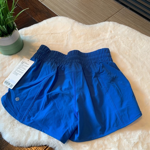 Lululemon Tracker Short V *4" Wild Bluebell 6;8 - Picture 7 of 10